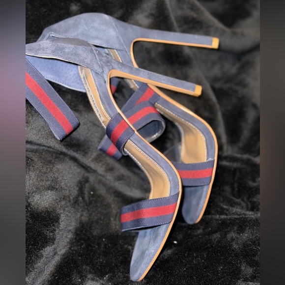 Steve Madden Blue and Red Heeled Sandals - Picture 13 of 14